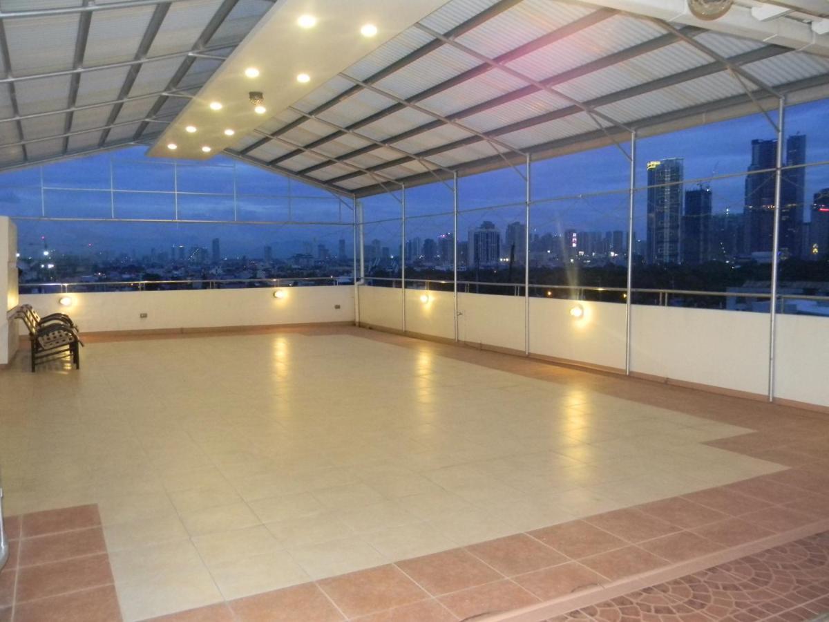 M Suites Hotel Makati City Kültér fotó