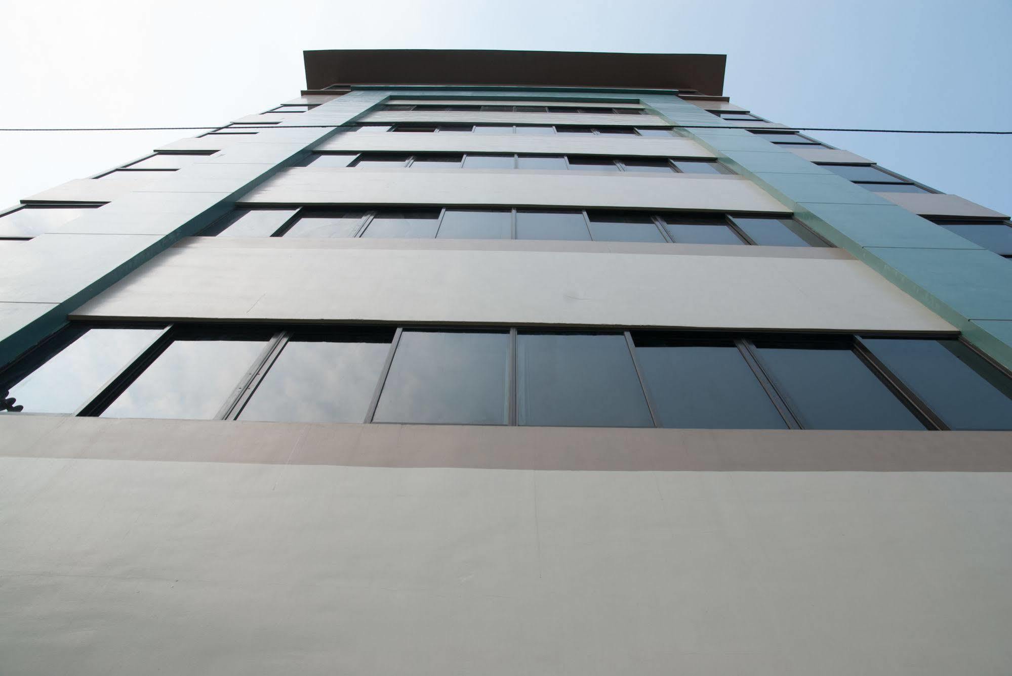 M Suites Hotel Makati City Kültér fotó