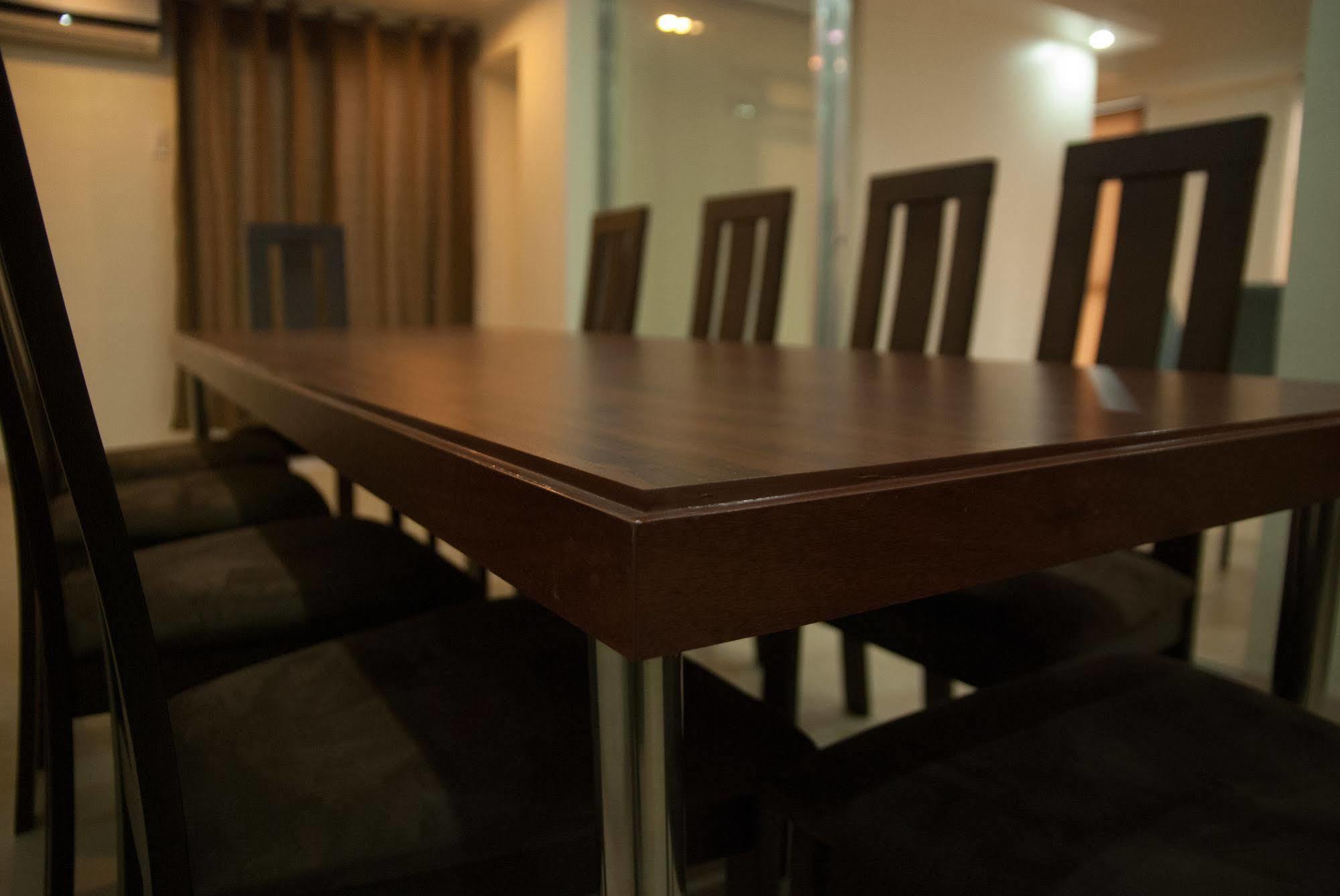M Suites Hotel Makati City Kültér fotó